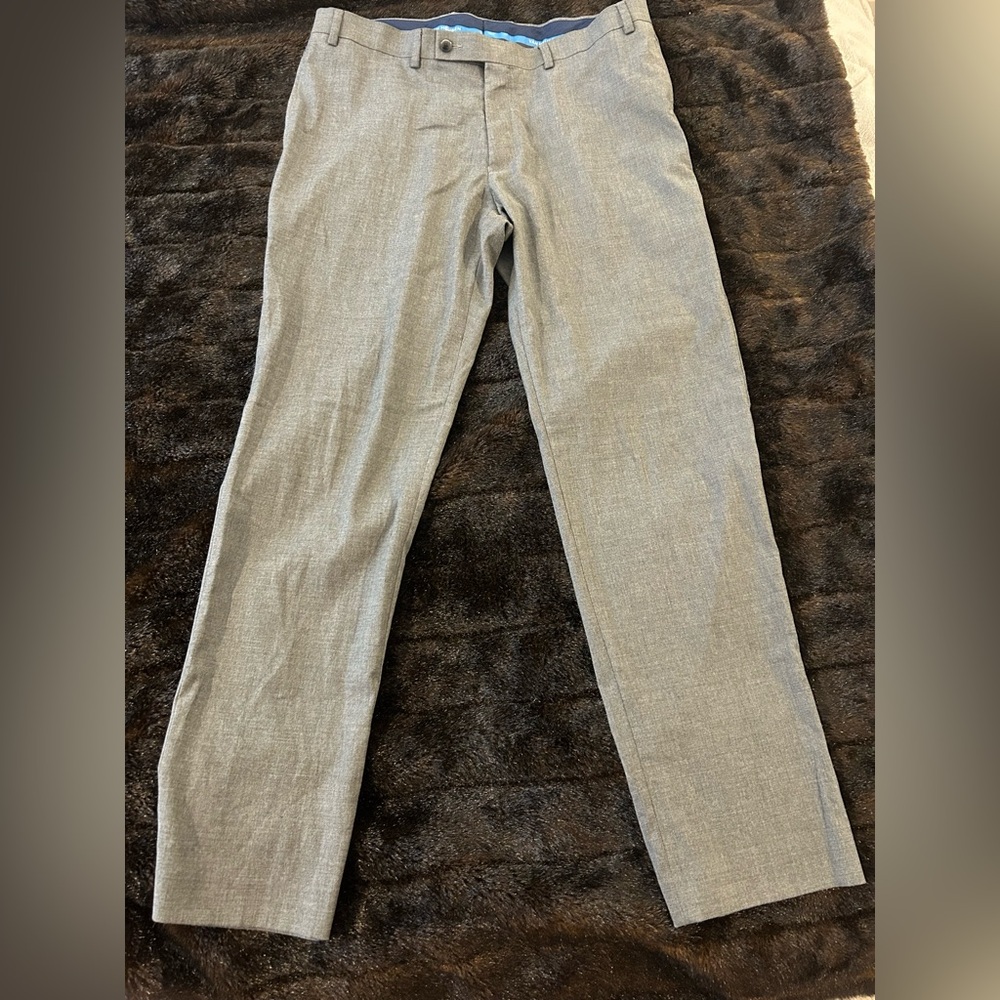 Van Heusen Men’s Gray Dress Pants Cool Flex Slim Fit 36x32